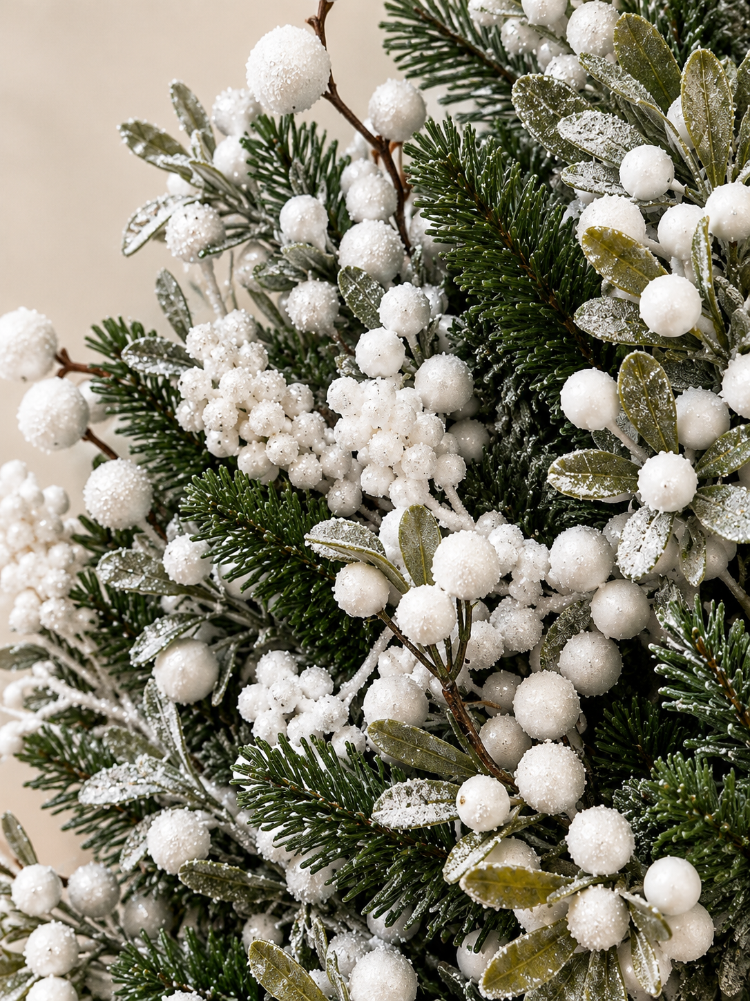 SNOWBERRY FROST